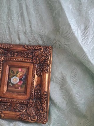 Quadro con dipinto floreale