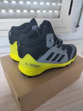 Zapatillas adidas Terrex Mid GORE-TEX Hiking Shoes