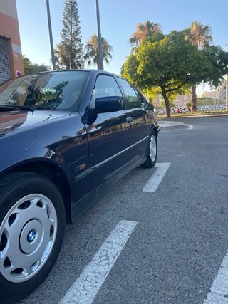 BMW Serie 3 1995 318i