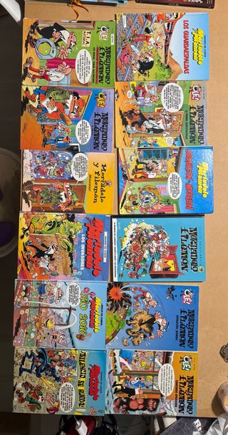 Lote de 33 cómics Mortadelo y Filemón.