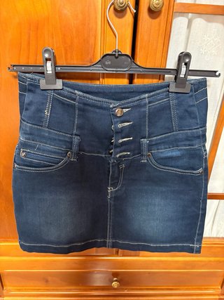 Falda vaquera corta Talla L