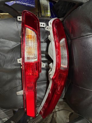 Pilotos Traseros Kia Sportage 2015