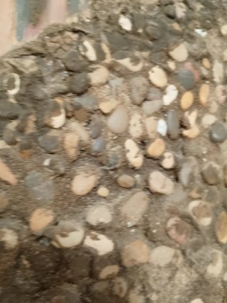 Cuadro hecho a mano con piedras pintado com pintur