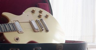 Gibson Les Paul Deluxe Tricorn 1971-73