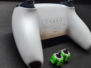 Dualsense PS5 com joysticks TMR Favor Union