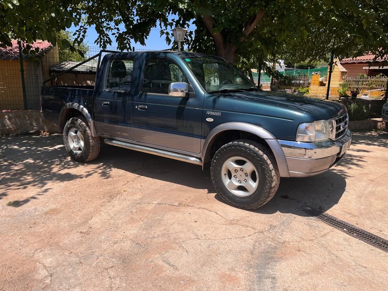 Ford Ranger 2004 - foto 1