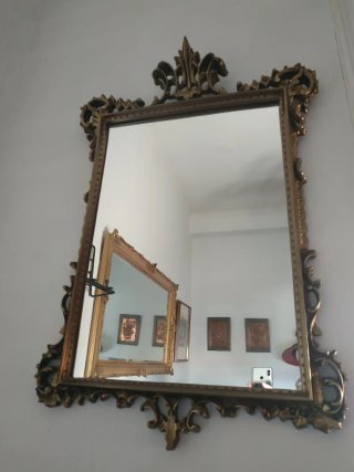 Espejo Mid Century ornamentado