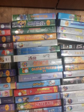 Lote Películas VHS Disney y Animación. Originales.