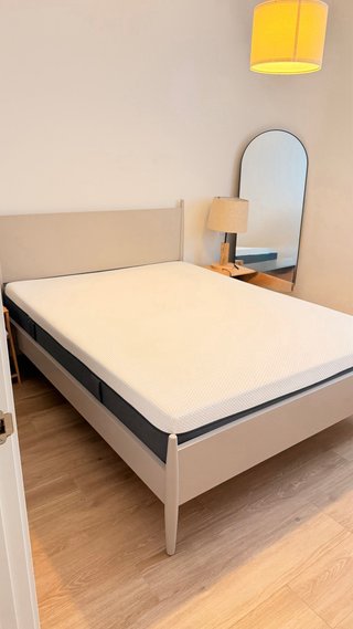 Somier SKLUM para cama 150x200 en gris -COMO NUEVO
