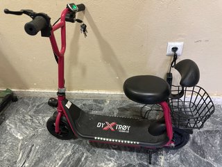 Patinete Eléctrico Dy x Troy Scooter