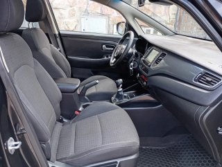 KIA Carens 2017