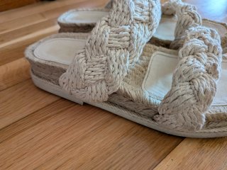 Sandalias Zara trenzadas beige