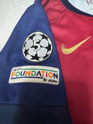 Traje de fútbol FC Barcelona niños 10/11 años