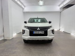 Mitsubishi L200 PICK-UP 4X4