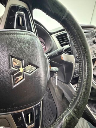 Mitsubishi L200 PICK-UP 4X4