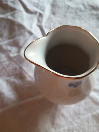 Jarrita lechera Royal Kent Porcelana fina