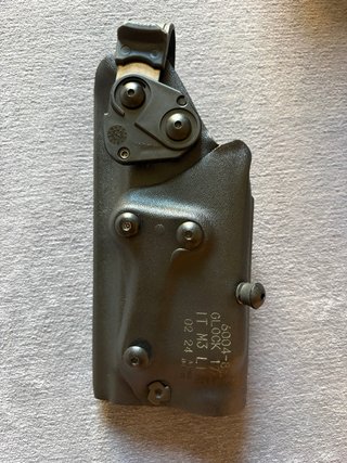 Fondina Safariland per glock 17