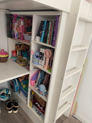 Litera con escritorio armario y estantería Ikea
