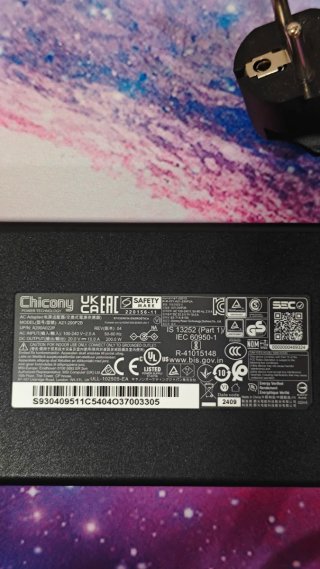 Portátil Gaming MSI Katana 15 B13V