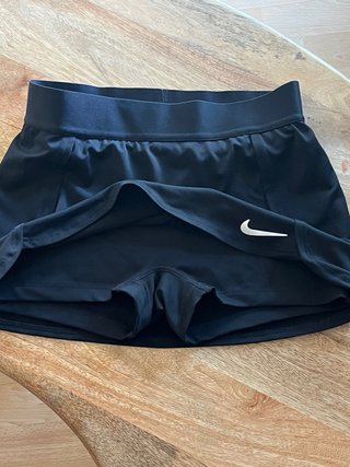Falda pantalón Nike dri-fit tenis pádel negra