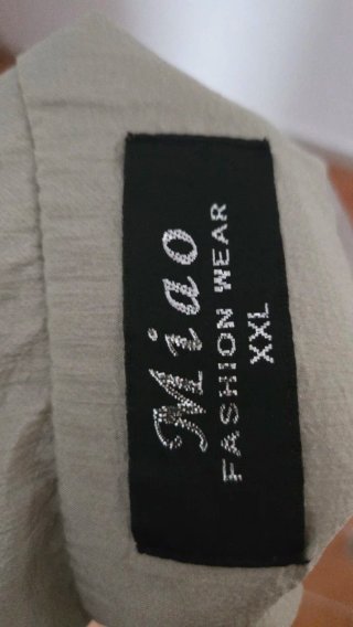 Parka Beige Mujer tela suave y fresquita