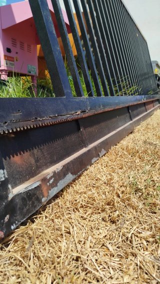 Puerta corredera de hierro