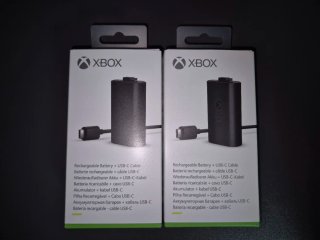 2 Mandos XBOX + Baterías recargables XBOX