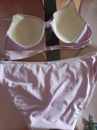 Bikini de rayas multicolor, otros  más a5€cada uno