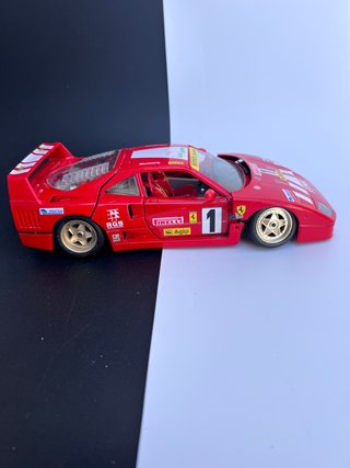 FERRARI F40 EVOLUZIONE 1/18 BURAGO
