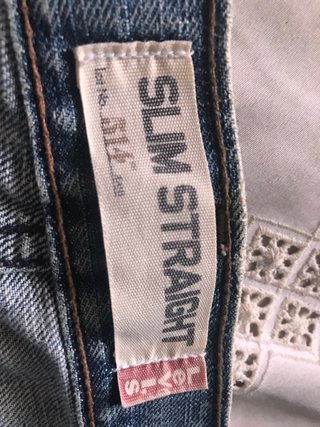 Chollo Pantalón Levis Original buen estado