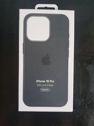 Funda iPhone 16 Pro Silicona MagSafe