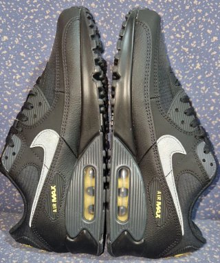 Zapatillas Nike Air Max 90 "Black Buff Gold"