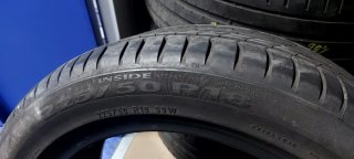 225/50 R18 99W