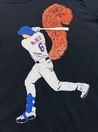 T-shirt New York Mets Jeff McNeil Flying Squirrel
