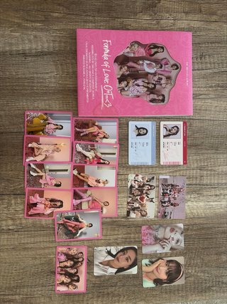 Twice “Formula Of Love” (Pink Version)