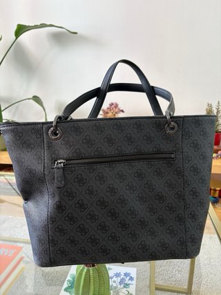 Bolso Guess Negro con Logo