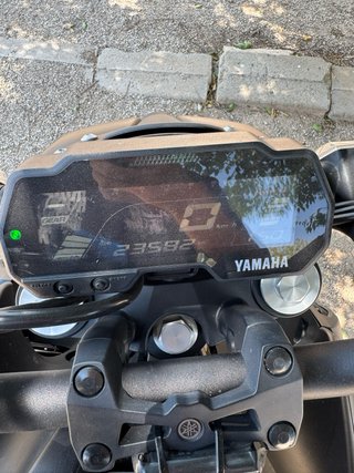 Yamaha MT-125 Negra Moto Naked