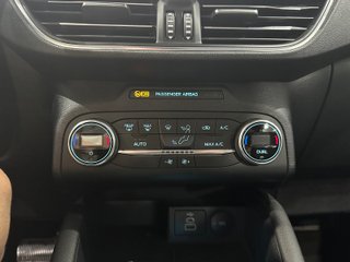 Ford KUGA Titanium 2.5 Duratec FHEV 140kW Auto (2022)