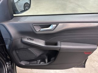 Ford KUGA Titanium 2.5 Duratec FHEV 140kW Auto (2022)