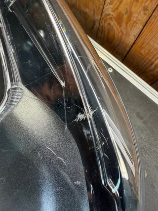 se vende faro izquierdo