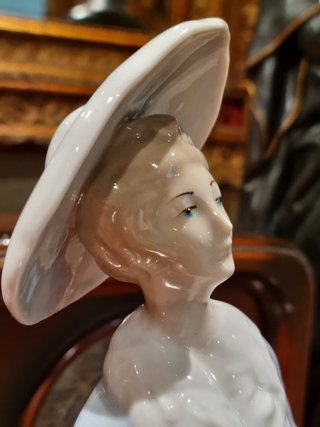 Figura Dama Porcellana Vintage 32cm