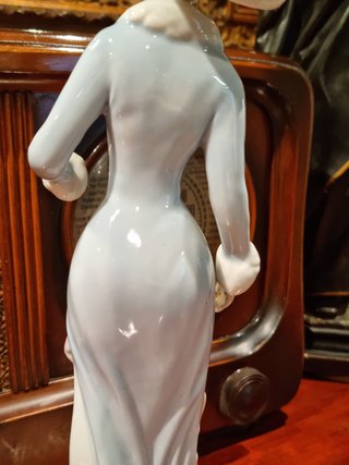 Figura Dama Porcellana Vintage 32cm