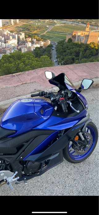 Moto Yamaha YZF-R3 2022 | 13.000 km |