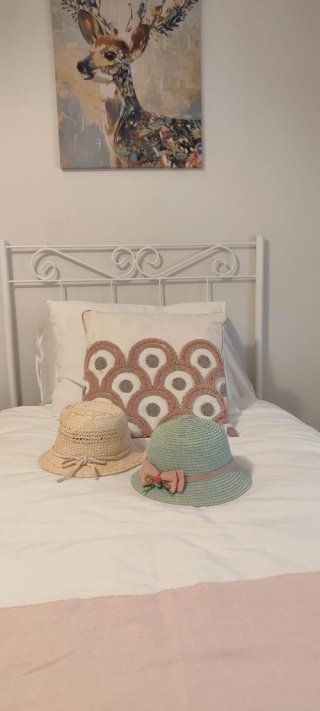 2 Sombreros Niña 7-8 Años