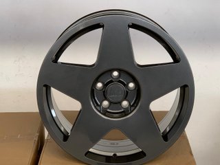 PROXIMAMENTE! BOLA B10 8X18 5X108 ET45 GUN METAL