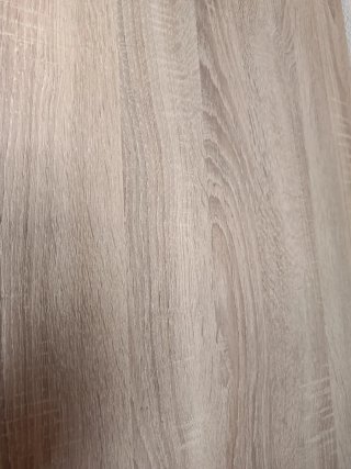 Armario grande de madera y metal