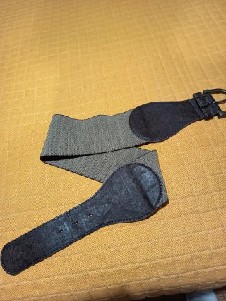 Cinturones anchos tipo fajín elásticos
