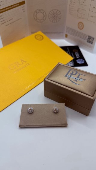 Orecchini Moissanite Halo 0.5 ct GRA