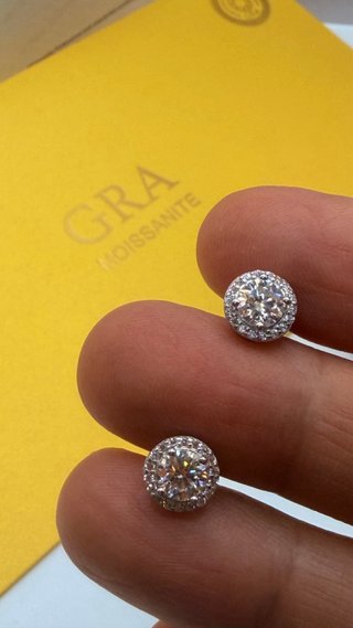Orecchini Moissanite Halo 0.5 ct GRA