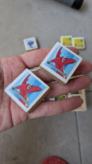 Juego de memoria de madera de dinosaurios